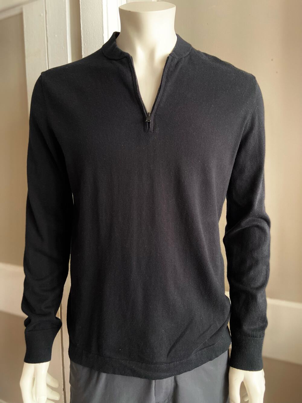 BANANA REPUBLIC Pima Cotton Cashmere 1/4 Zip Black Sweater Mens sz M